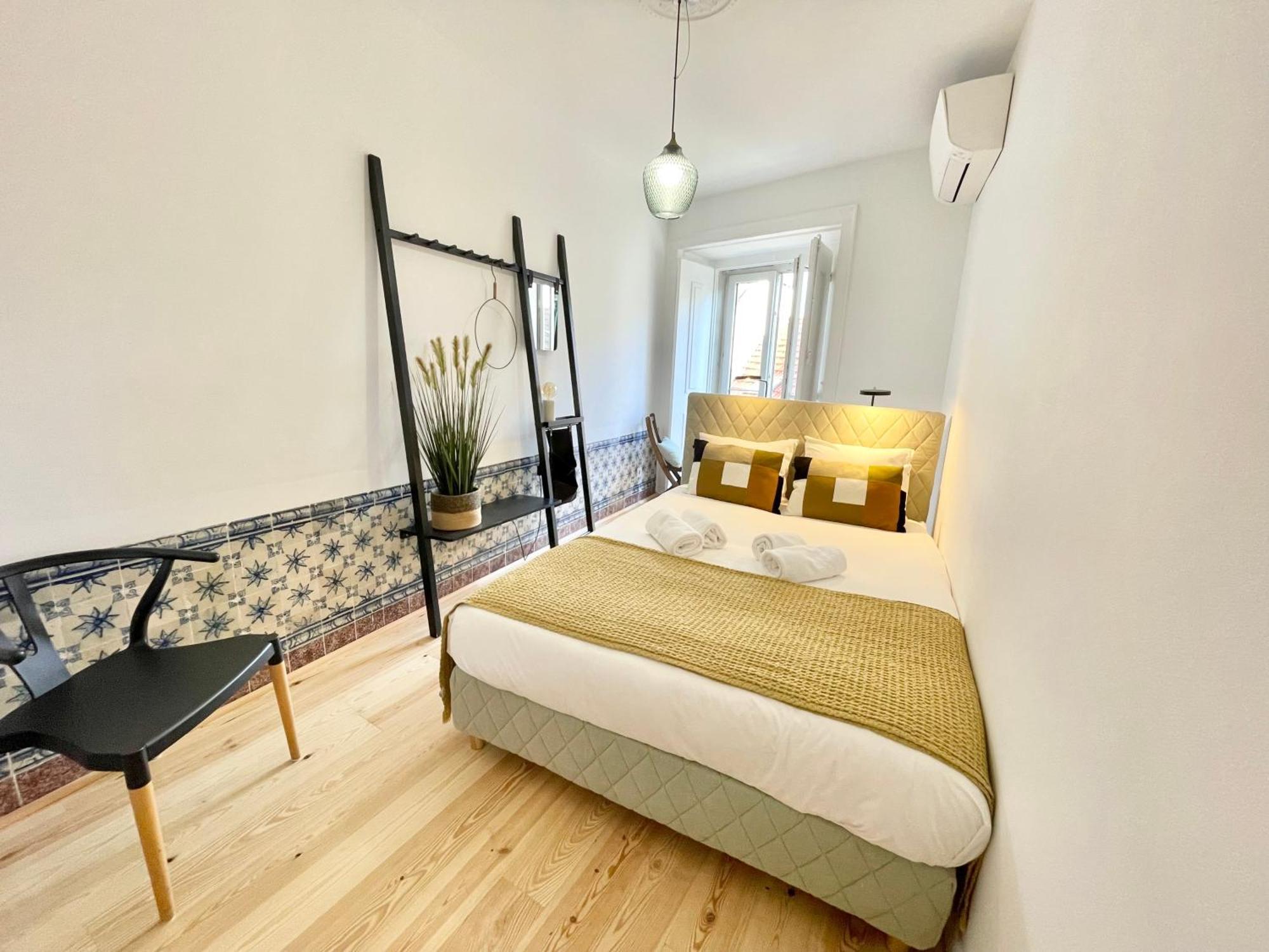 Carmo'S Wonder Apartment Lisbon Exterior photo
