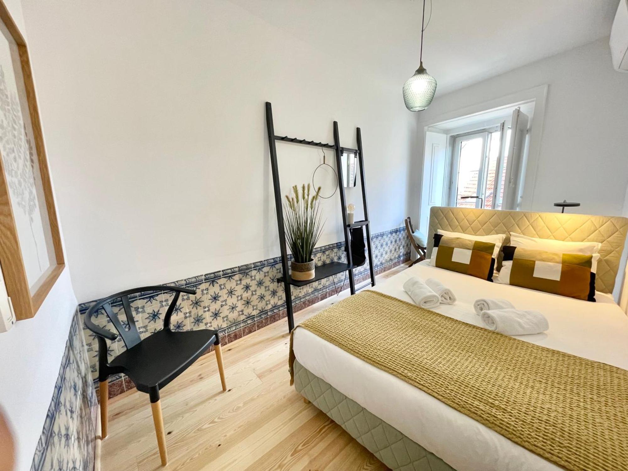 Carmo'S Wonder Apartment Lisbon Exterior photo
