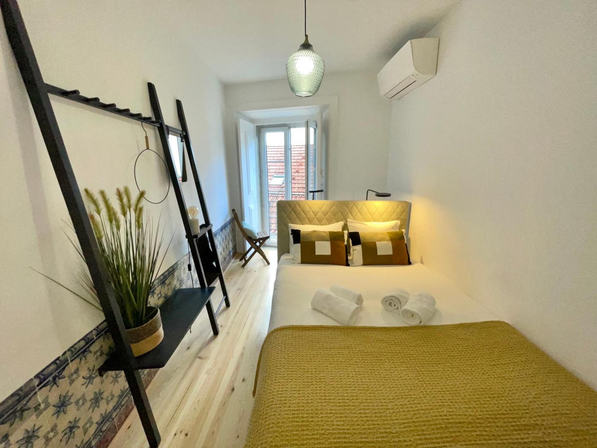 Carmo'S Wonder Apartment Lisbon Exterior photo