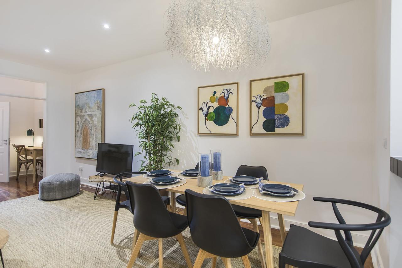 Carmo'S Wonder Apartment Lisbon Exterior photo