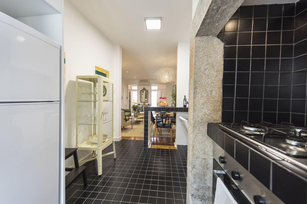Carmo'S Wonder Apartment Lisbon Exterior photo