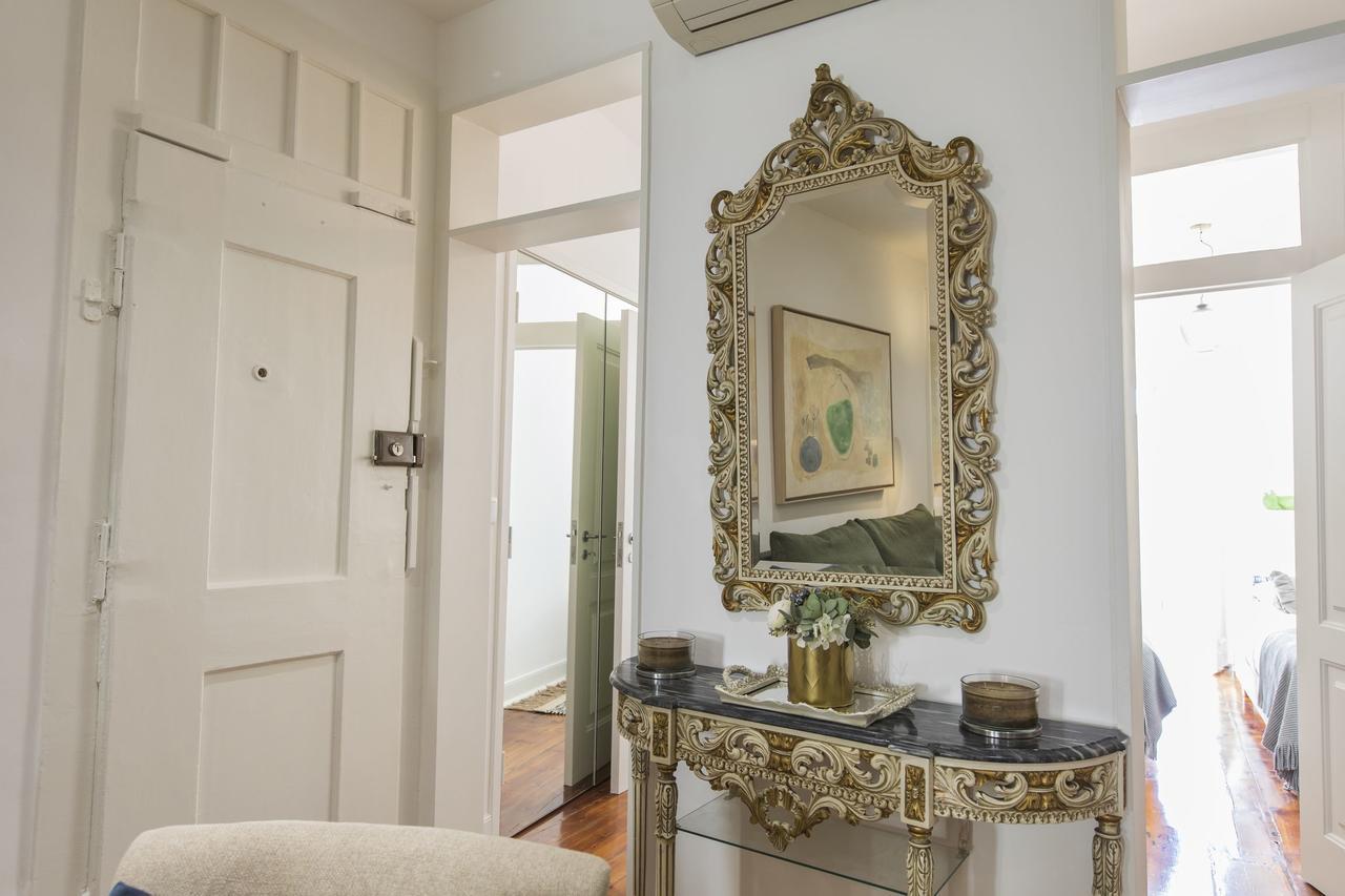 Carmo'S Wonder Apartment Lisbon Exterior photo